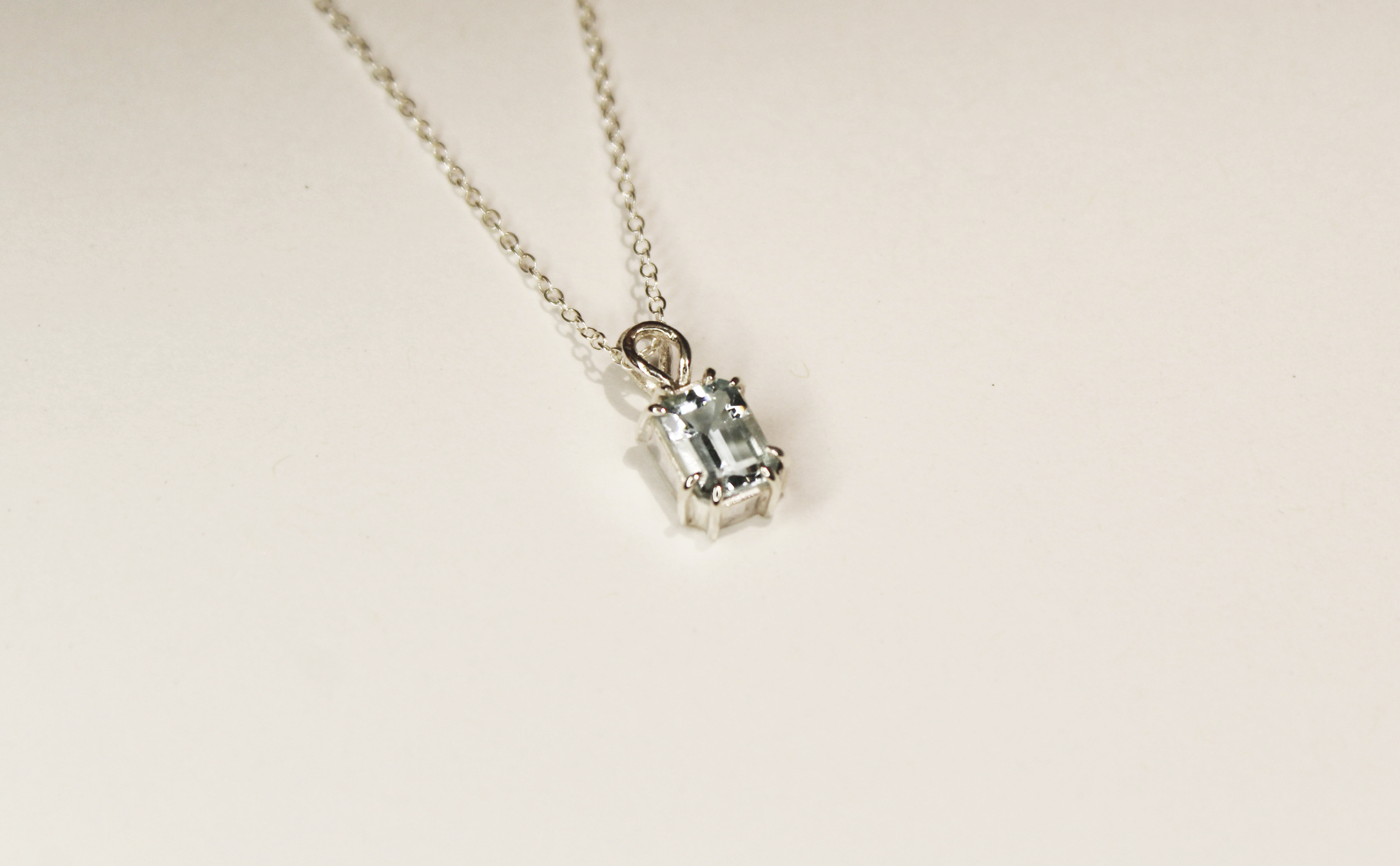 Eleanor Pendant - Aquamarine