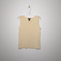Scallop Edge Sleeveless Top - Large