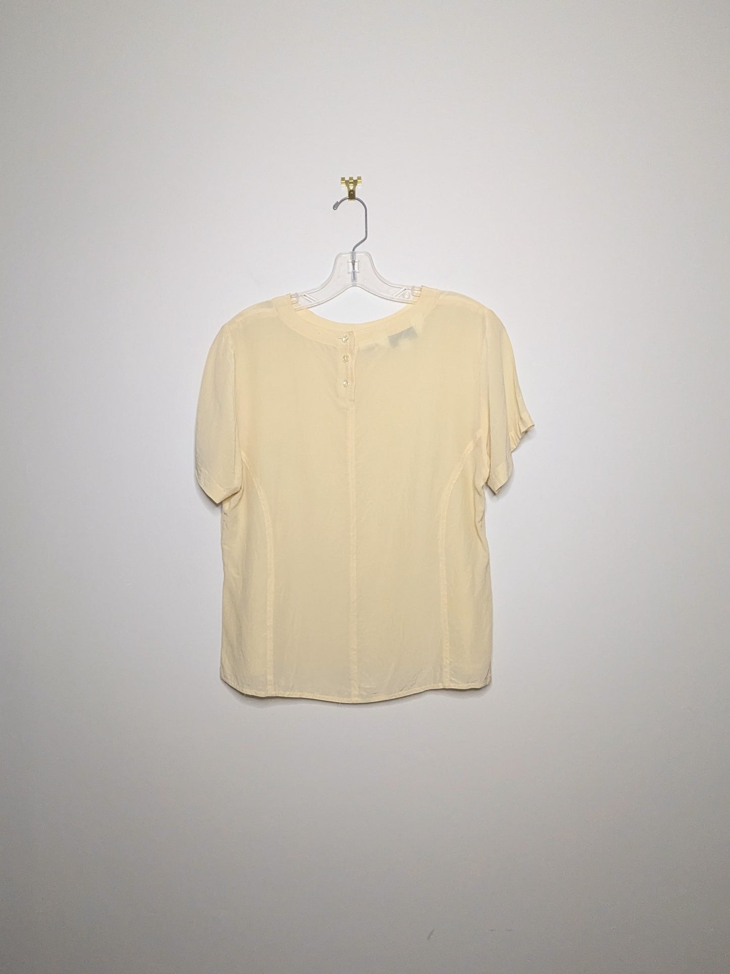 Silk Short Sleeve - Medium