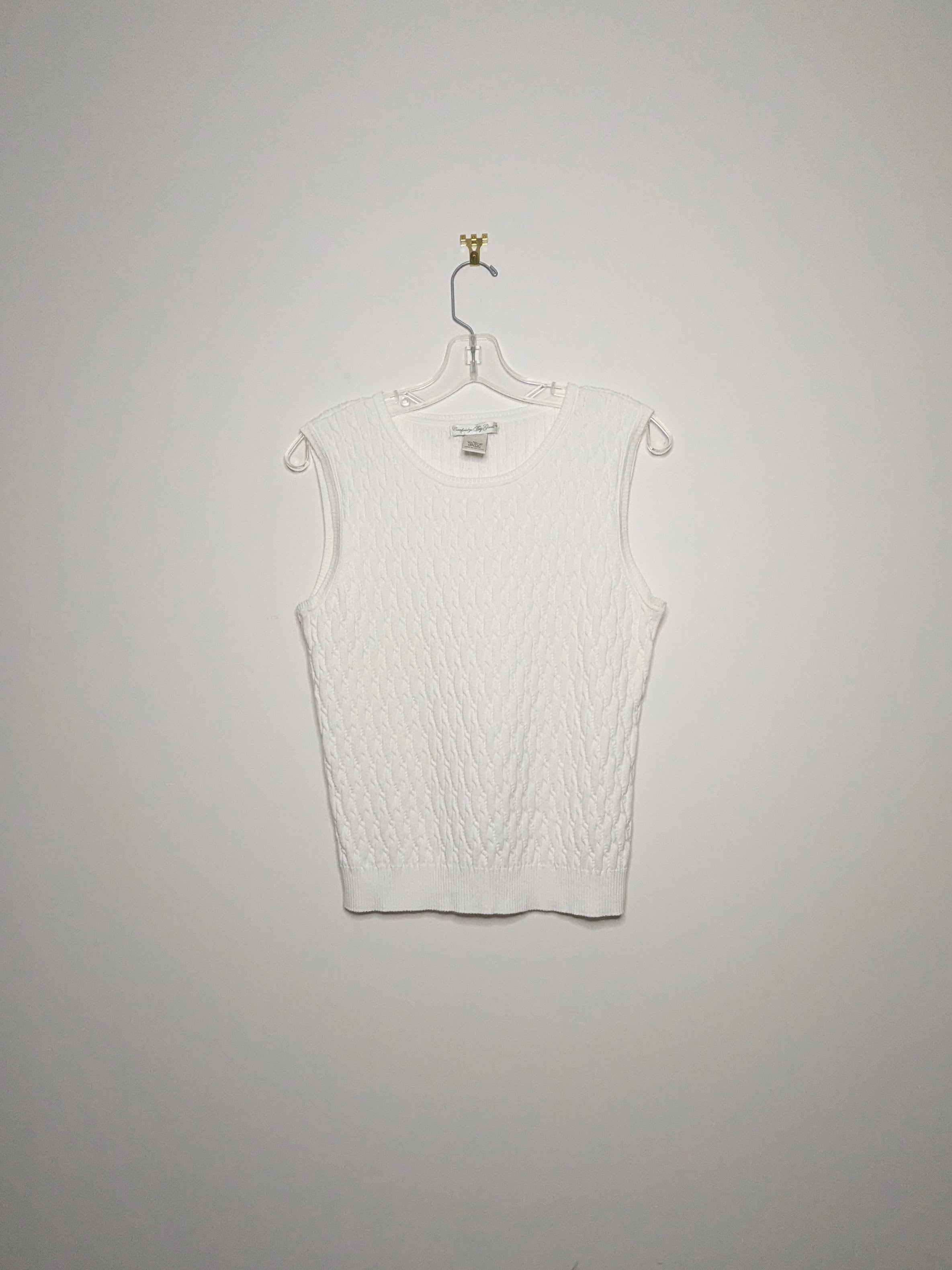 Cable Pattern Sweater Vest - L/XL